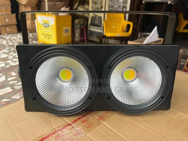 Cob Blinder 2 Eyes Stage Light · Photo 1