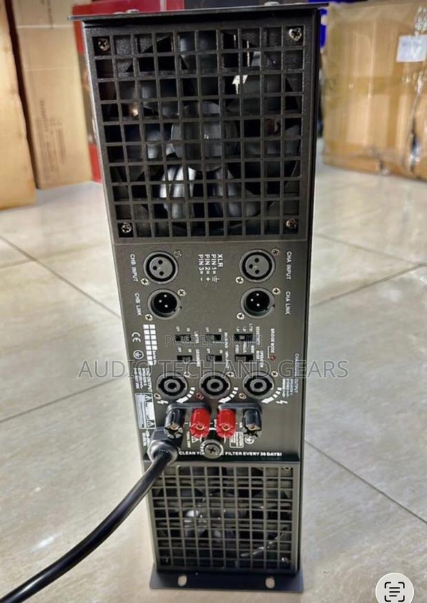 Crest Audio Ca 30+ Power Amplifier · Photo 2