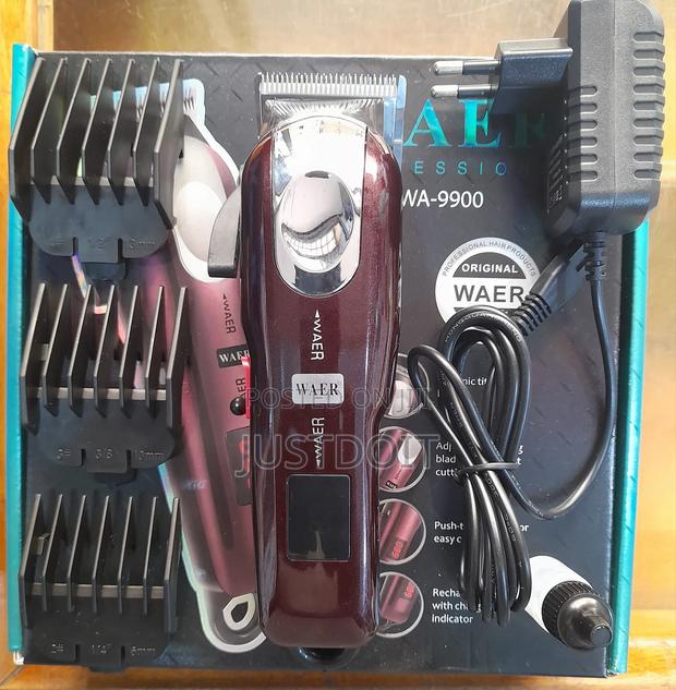 Waer 9900 Rechargeable Barbering Machine · Photo 1