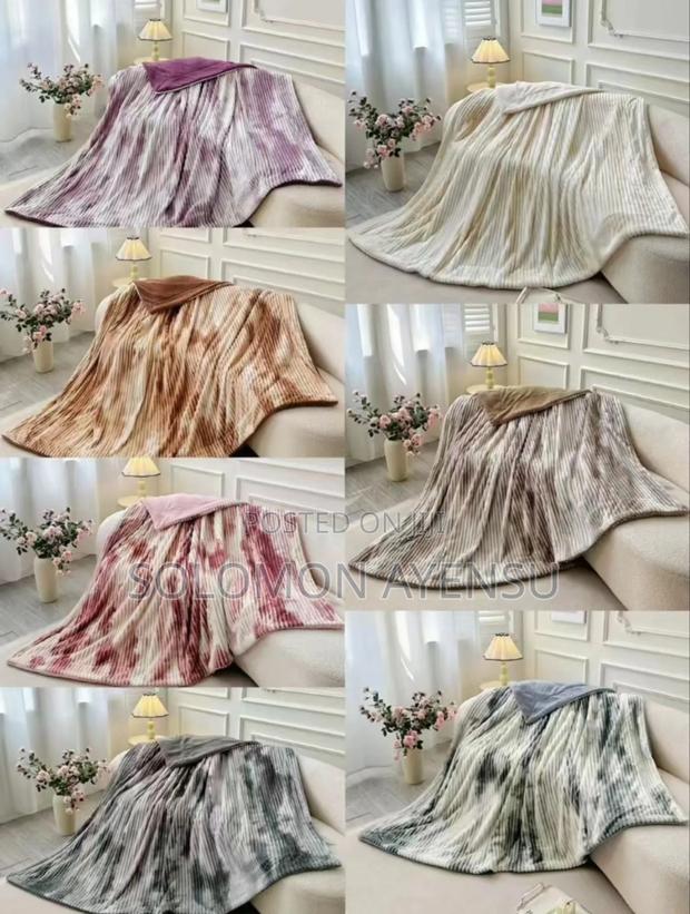 Quality Soft Touch Blanket · Photo 1