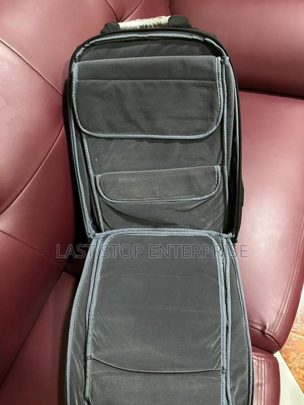 Excellent Quality Backpack · Photo 4