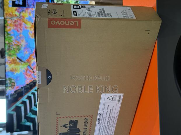New Laptop Lenovo Yoga 7i 16GB Intel Core Ultra 7 SSD 1T · Photo 2