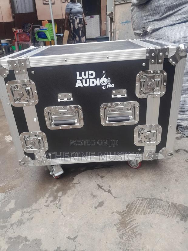 Lud Audio Rack · Photo 1