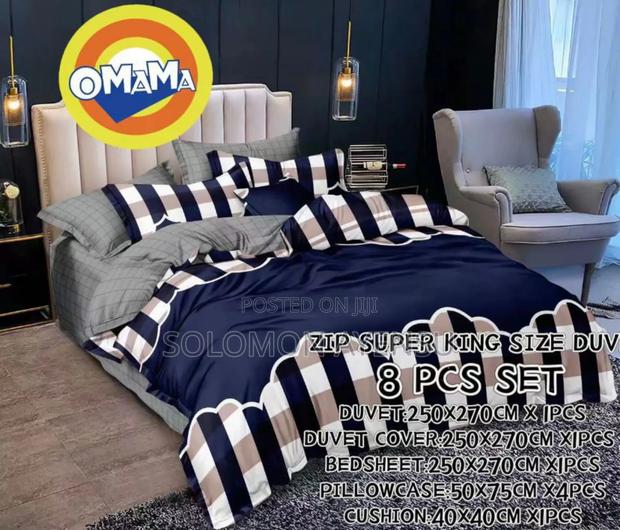 8 Pieces Duvet Set Available in Different Colours · Photo 1