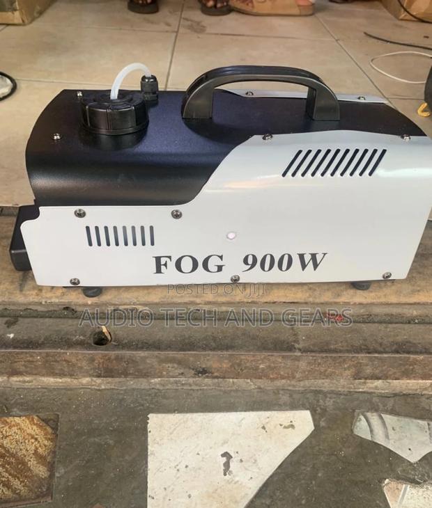 Fog Machine (900 Watts) · Photo 1