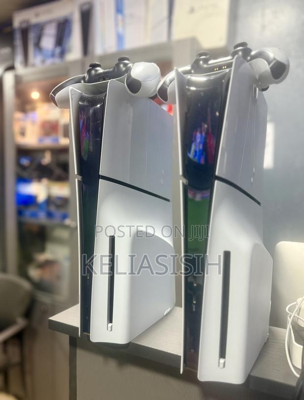 Ps5 Slim Disc Version · Photo 2