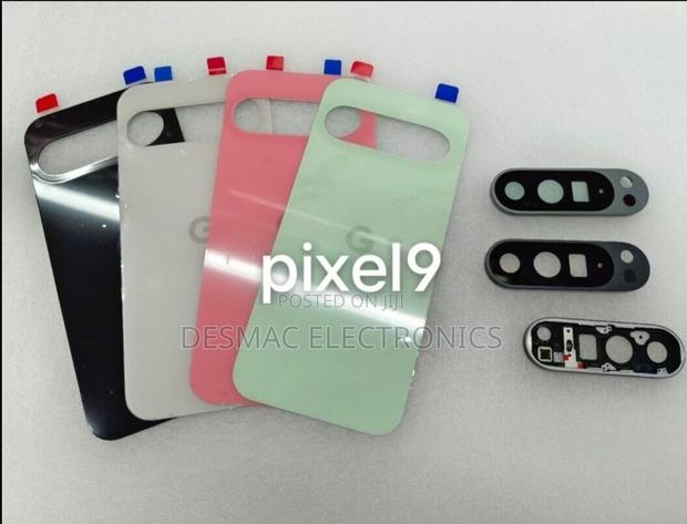 Google Pixel 9 Back Glass Replacement · Photo 2