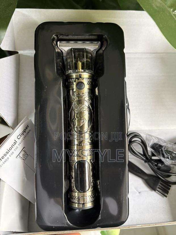 Yachen Professional Hair Trimmer, Wireless Battery Level Indicator · Photo 2
