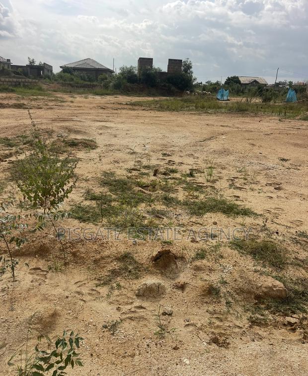 Registered One Plot of Land for Sale. · Photo 2