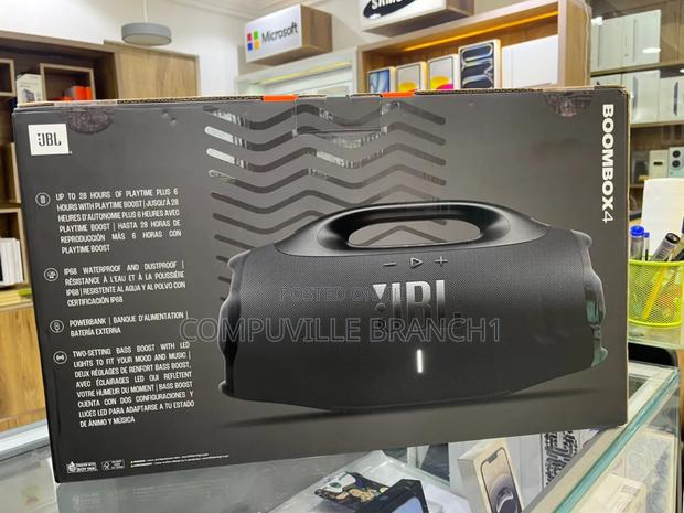 JBL Boombox 4 Speaker · Photo 2