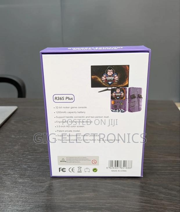 R36s Plus Retro Handheld Console · Photo 2