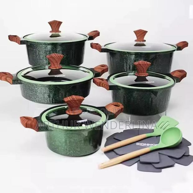 5 Set of Cooking Ware With Spoon · Photo 1