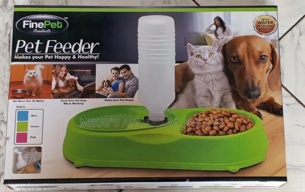 Pet Feeder · Photo 1