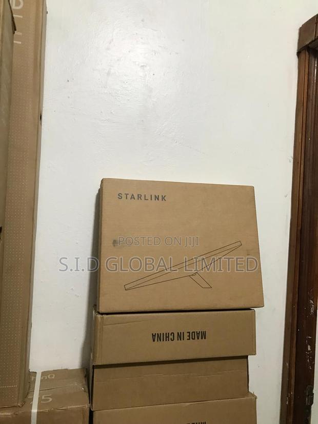 Get Starlink Mini Roaming Kit for Your Travels · Photo 1