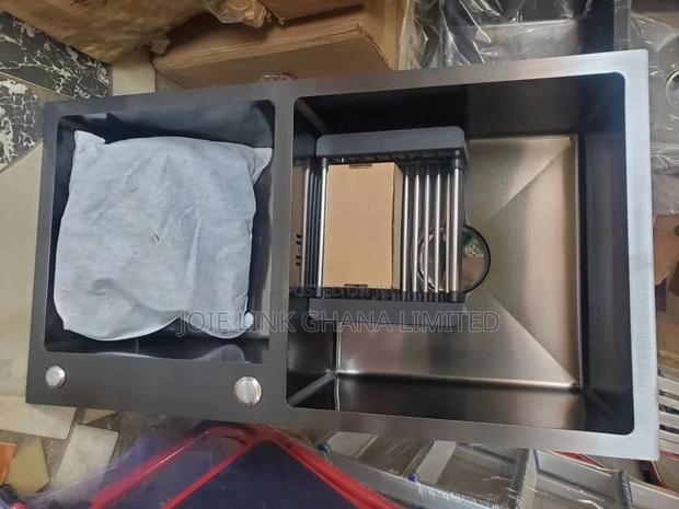 Quality Double Sink · Photo 1