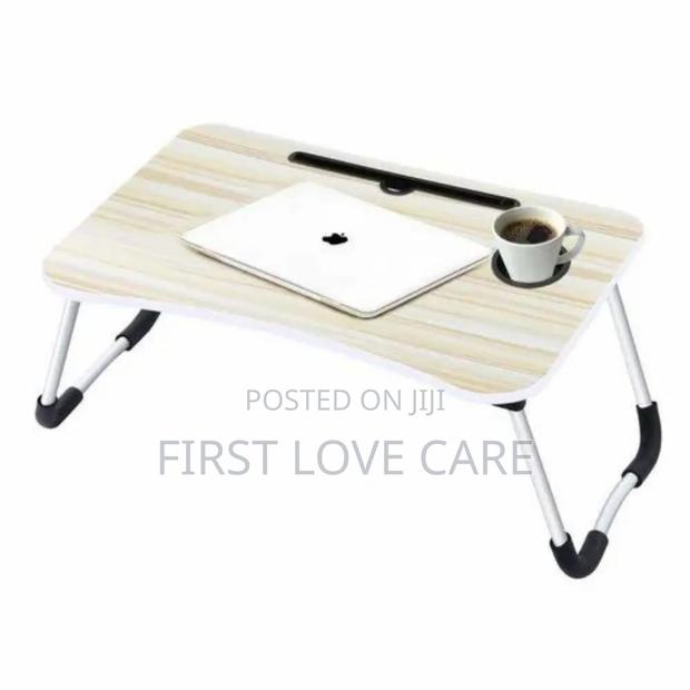 Laptop Table With Character · Photo 5