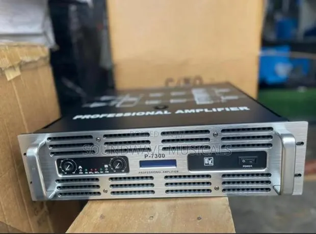 Ev 9300 Professional Bass Amplifier · Photo 1