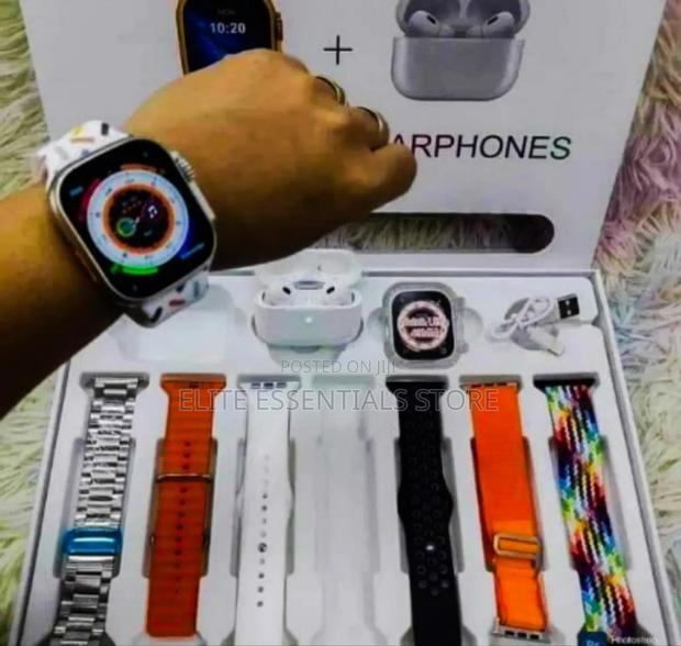 10 in 1 I20 Ultra Max Suit Smart Watch Airpod With Straps · Photo 3