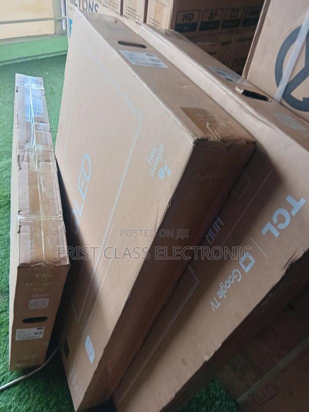 Max View TCL 43inches · Photo 1