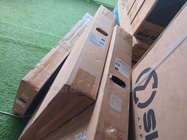 Max View TCL 43inches · Photo 2