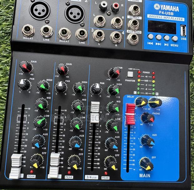Yamaha Mg10xu Raw Mixer Console · Photo 2