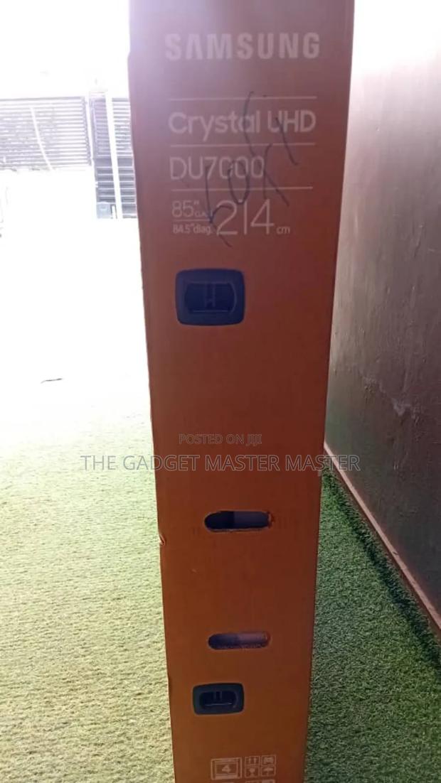 Samsung Du7000 85 Inch Smart Tv · Photo 2
