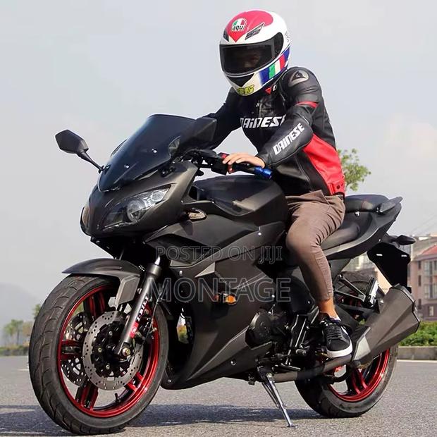 Motorcycle 2024 Black · Photo 2
