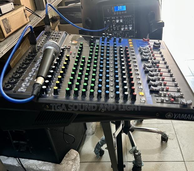Yamaha Mg16xu 16-Channels Mixing Console · Photo 2