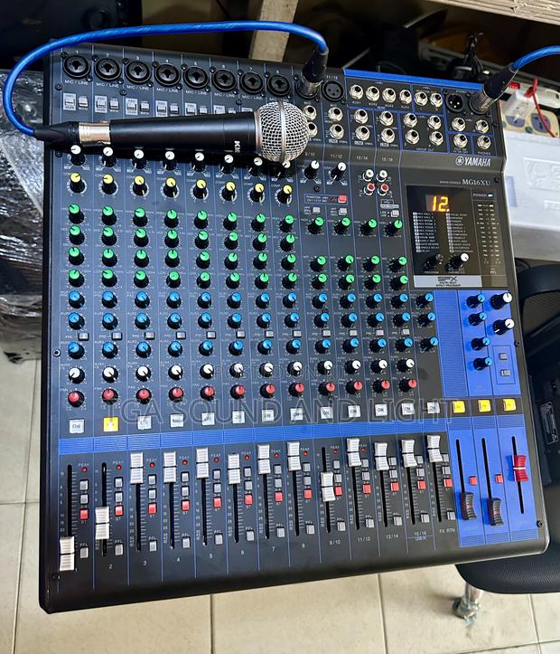 Yamaha Mg16xu 16-Channels Mixing Console · Photo 3