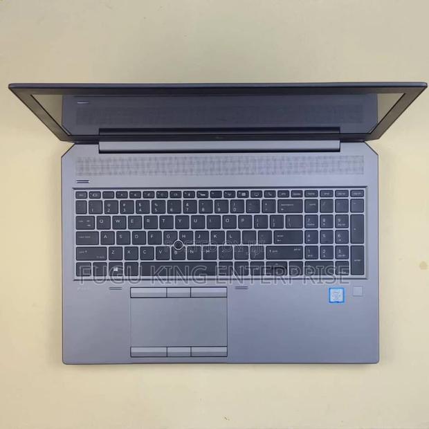 Laptop HP ZBook 15 32GB Intel Core i7 SSD 512GB · Photo 1
