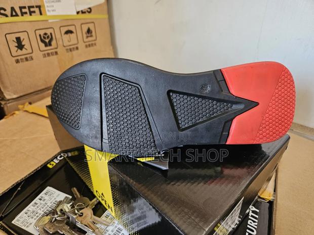 Men's Casual Lightweight Breathable With Anti Impact Steel Toe · Photo 7