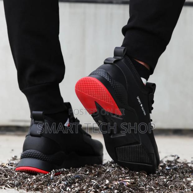 Men's Casual Lightweight Breathable With Anti Impact Steel Toe · Photo 3