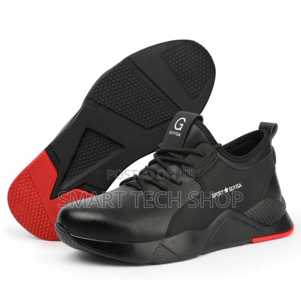 Men's Casual Lightweight Breathable With Anti Impact Steel Toe · Photo 1