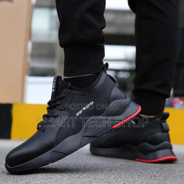 Men's Casual Lightweight Breathable With Anti Impact Steel Toe · Photo 2