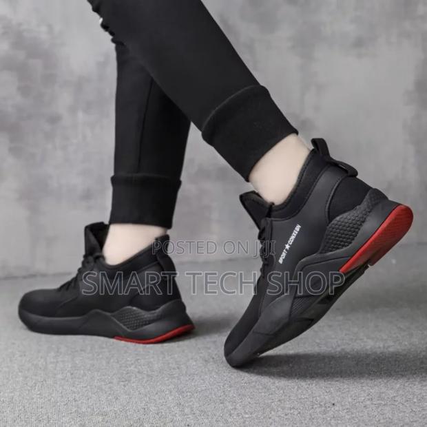 Black Red Breathable Soft Safety Work Shoes With Steel Toe And Kevlar · Photo 2