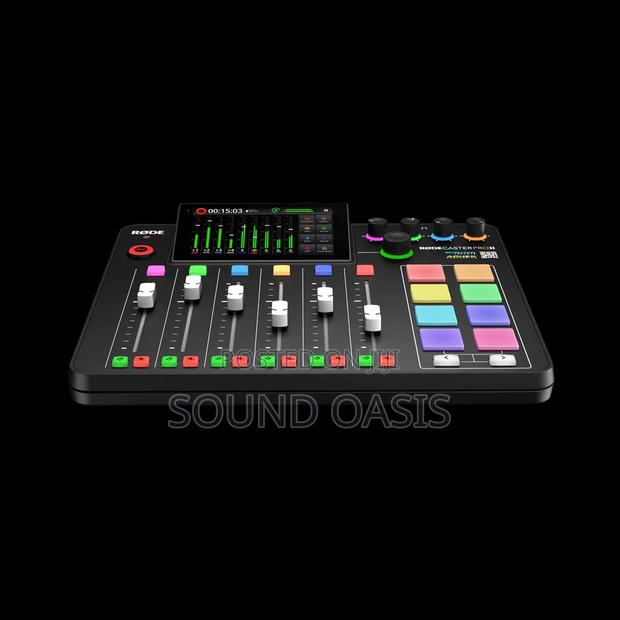 The Rødecaster Pro Ii · Photo 2