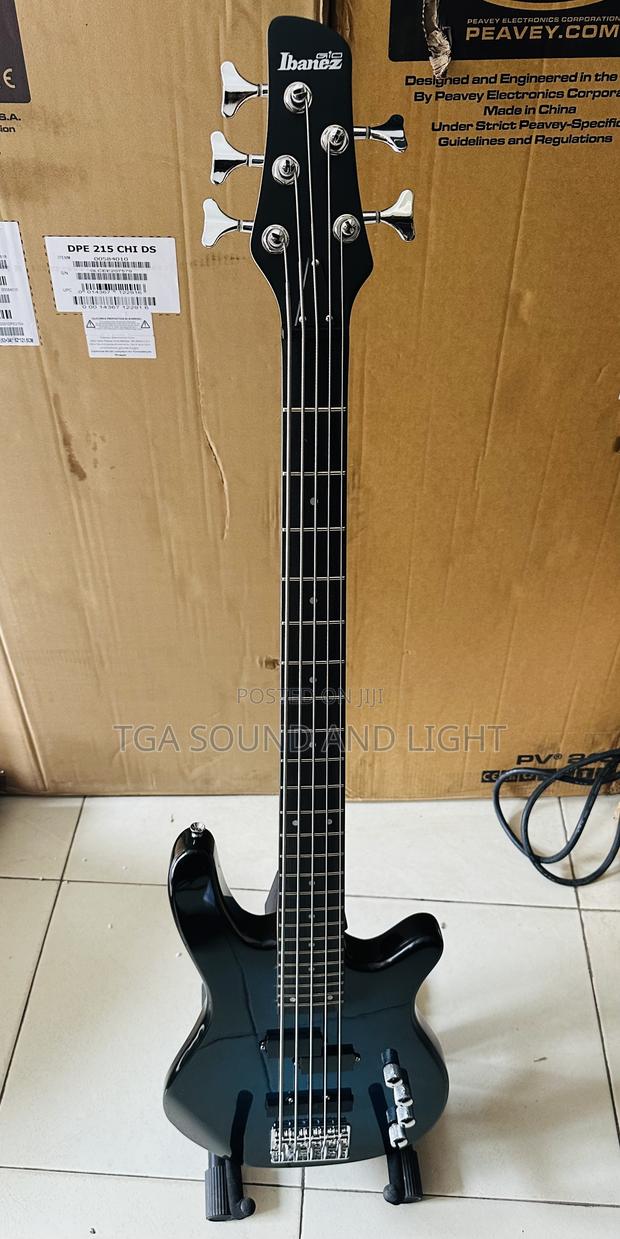 Ibanez Gio Series Passive Bass Guitar[Free Bag,Strap] · Photo 1