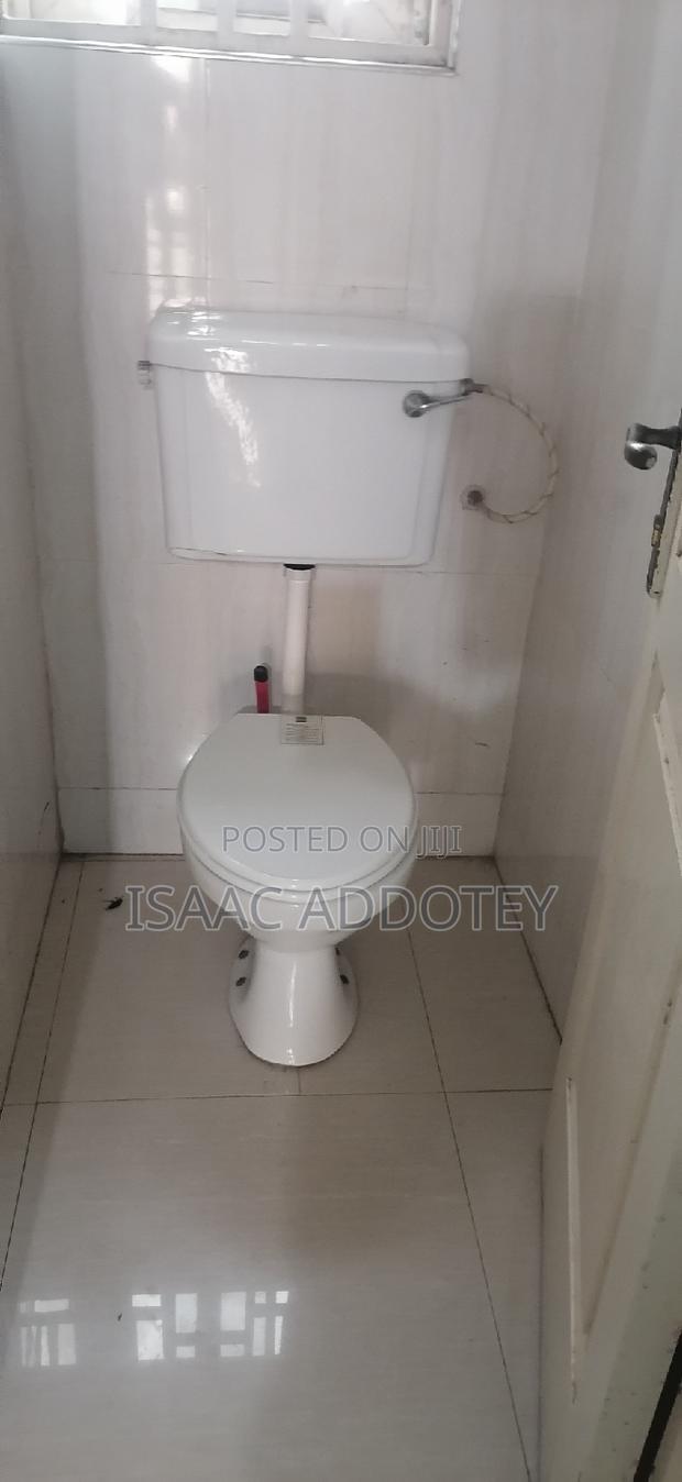 3bdrm Apartment in Spintex Texpo Market for rent · Photo 4