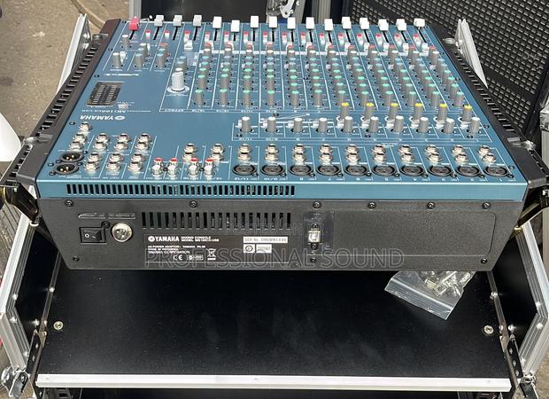 Mixing Console Mg166cx-Usb · Photo 2