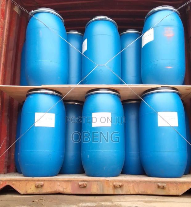 Acrylic Stearien (190kg) · Photo 1