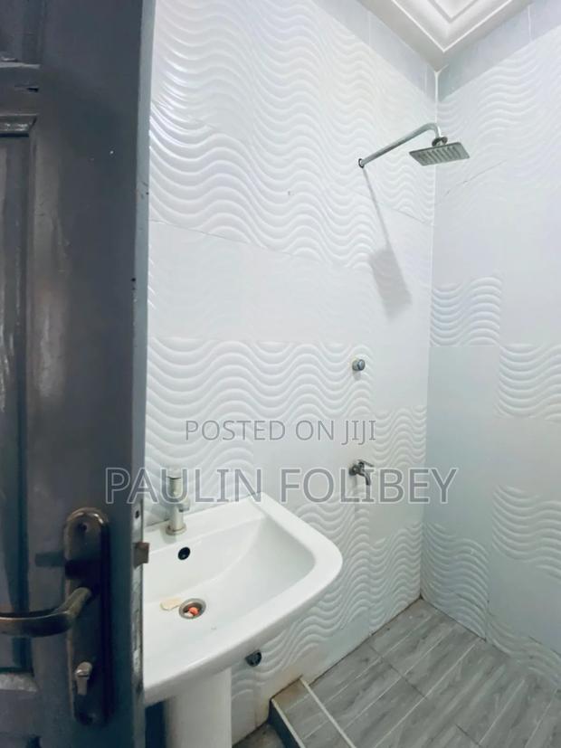 1bdrm Apartment in Dg Property, West Hills Mall Area for rent · Photo 8