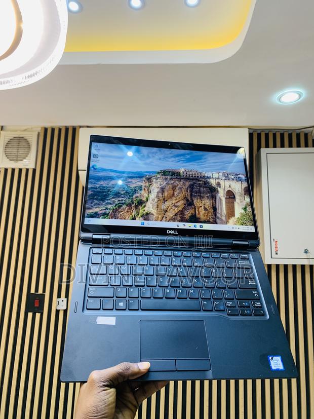 Laptop Dell Latitude 7390 8GB Intel Core I5 SSD 256GB · Photo 4