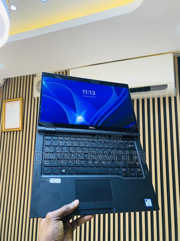Laptop Dell Latitude 7390 8GB Intel Core I5 SSD 256GB · Photo 5