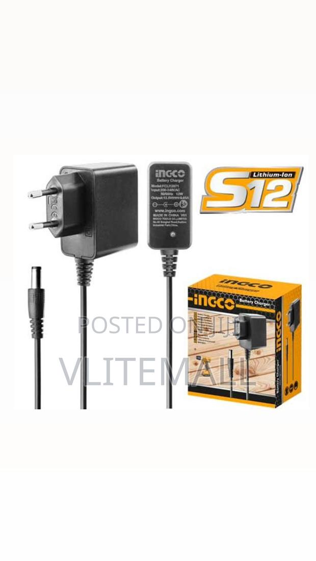 S12 Battery Charger Fcli12071 · Photo 1