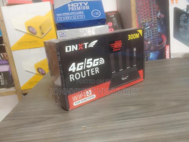 Dnxt 4g/5g Wifi Router · Photo 1