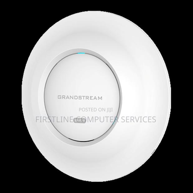 Grandstream Ax6000 Wi-Fi 6 Access Point · Photo 1