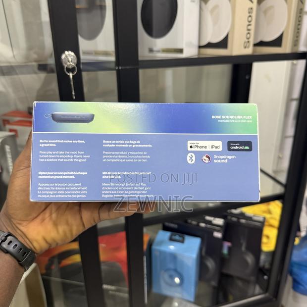 Bose Soundlink Flex Ii Bluetooth Speaker · Photo 3