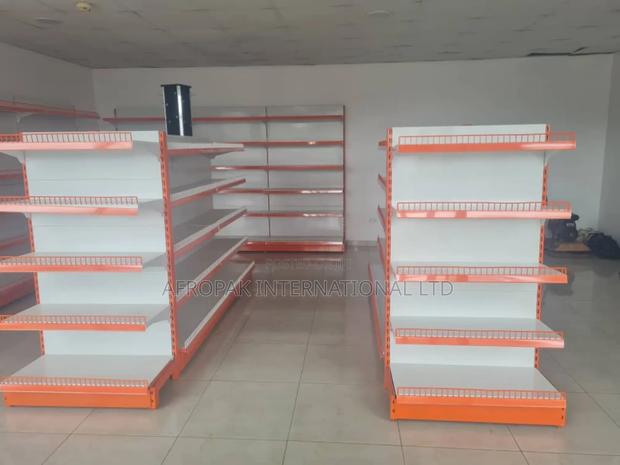 Heavy Duty End Unit Shelves for Supermarkets and More · Photo 4