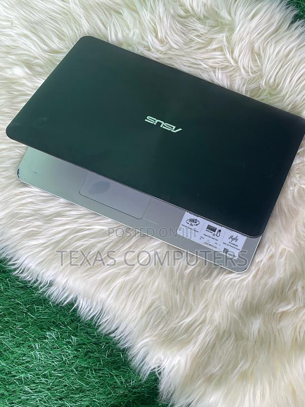 Laptop Asus A42DE 8GB Intel Core I7 SSD 256GB · Photo 2
