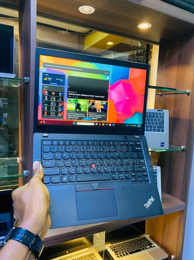 Laptop Lenovo ThinkPad T470s 8GB Intel Core I7 SSD 256GB · Photo 2